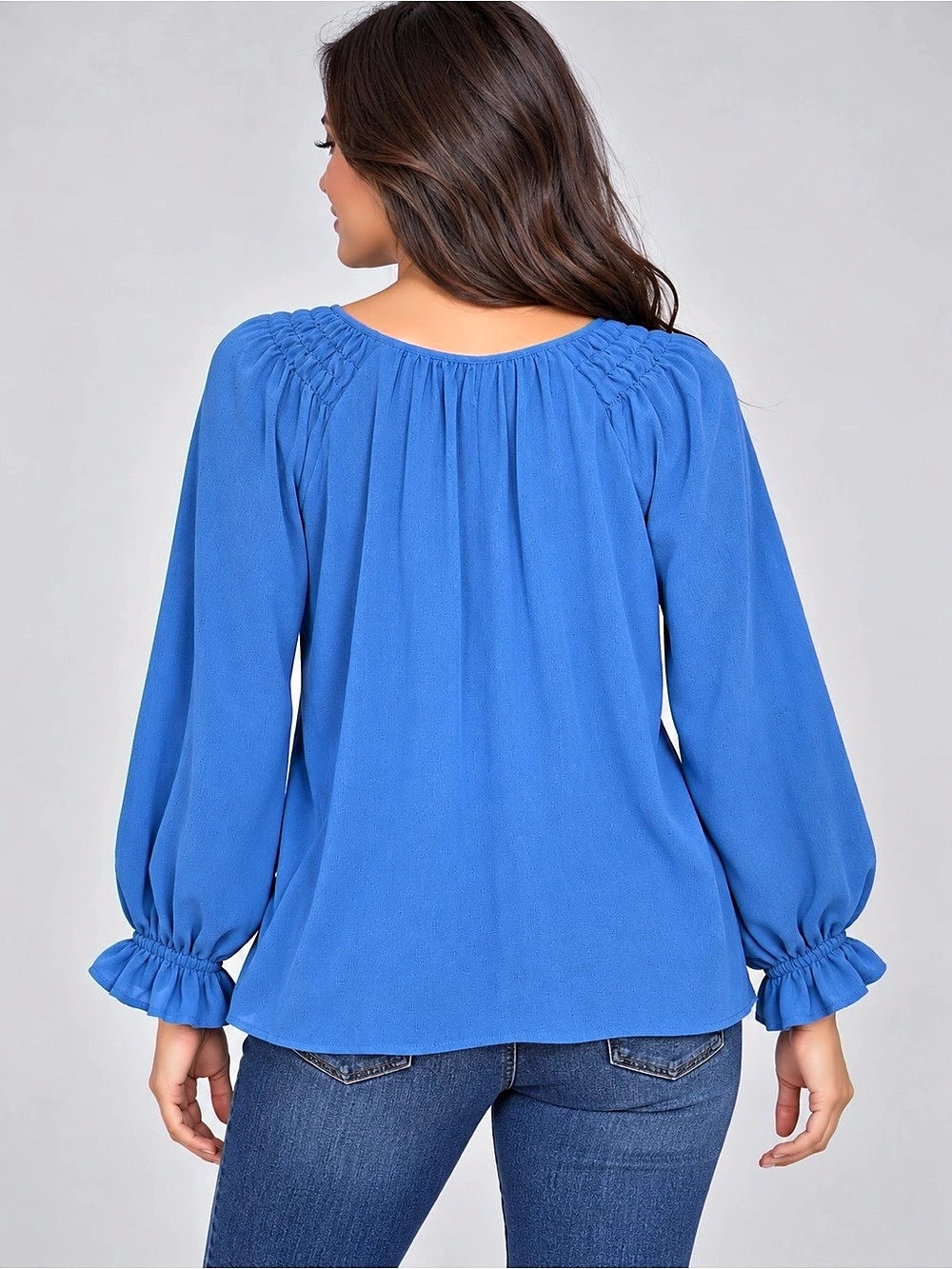 Jessica Simpson Blue Textured Ruffle-Cuff Blouse — Size L - Picture 2 of 7